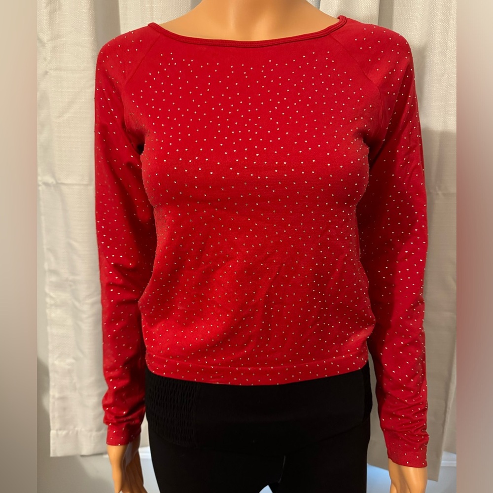 Great Pink Dot size S red studded long sleeve cropped shirt